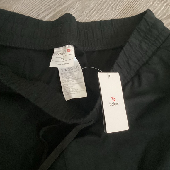 New BALEAF Women's Capris Lounge Pants for Women with Pockets Size XL - Picture 8 of 9
